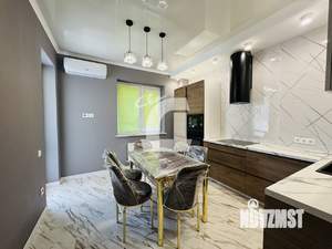 2-к квартира, вторичка, 67м2, 1/16 этаж