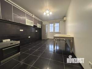 3-к квартира, вторичка, 100м2, 2/24 этаж