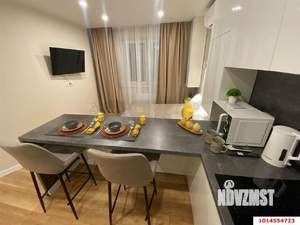 3-к квартира, вторичка, 101м2, 2/19 этаж