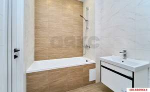 3-к квартира, вторичка, 70м2, 7/16 этаж
