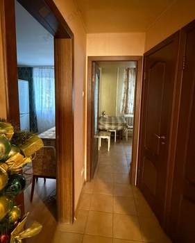 3-к квартира, вторичка, 61м2, 1/5 этаж