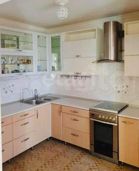 3-к квартира, вторичка, 63м2, 5/5 этаж