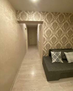 2-к квартира, вторичка, 70м2, 1/6 этаж