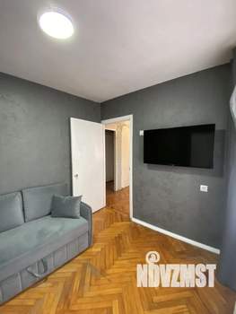 2-к квартира, вторичка, 42м2, 4/5 этаж