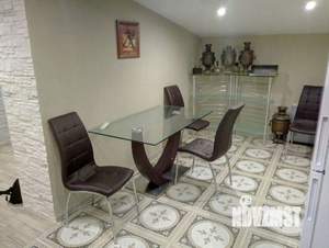 2-к квартира, вторичка, 64м2, 8/8 этаж