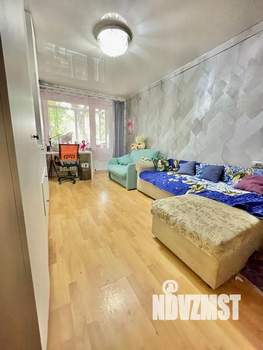 3-к квартира, вторичка, 64м2, 1/9 этаж