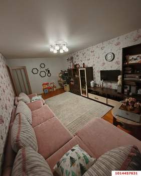 2-к квартира, вторичка, 60м2, 1/12 этаж