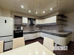 3-к квартира, вторичка, 140м2, 5/22 этаж