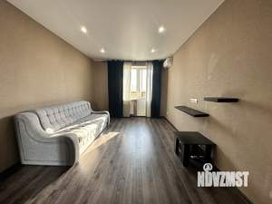 1-к квартира, вторичка, 42м2, 8/19 этаж