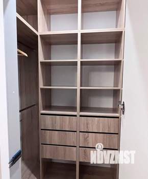 2-к квартира, вторичка, 56м2, 9/18 этаж