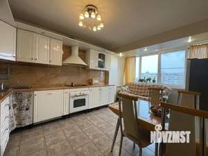 3-к квартира, вторичка, 97м2, 8/9 этаж