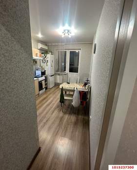 3-к квартира, вторичка, 82м2, 1/23 этаж