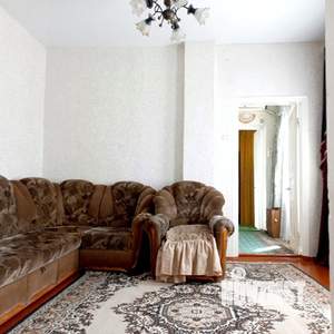 2-к квартира, вторичка, 62м2, 2/2 этаж
