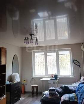 3-к квартира, вторичка, 81м2, 1/10 этаж