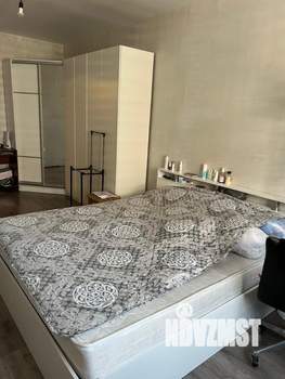 2-к квартира, вторичка, 63м2, 9/16 этаж