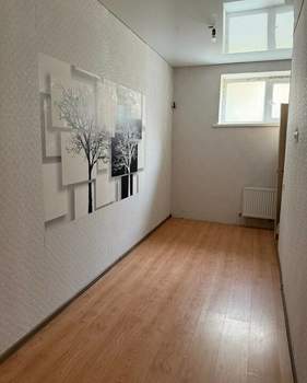 3-к квартира, вторичка, 70м2, 1/16 этаж