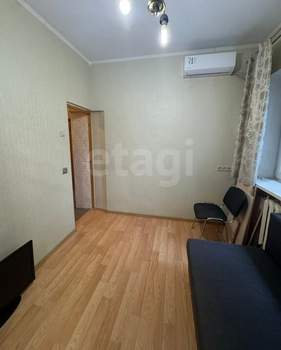 2-к квартира, вторичка, 39м2, 1/5 этаж