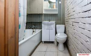 2-к квартира, вторичка, 52м2, 1/1 этаж