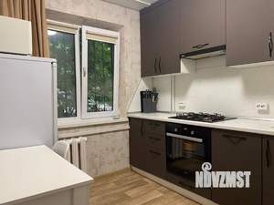 2-к квартира, вторичка, 45м2, 1/5 этаж