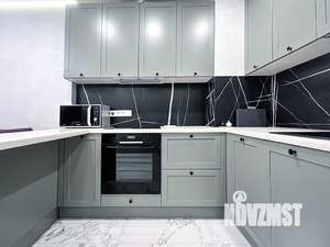 2-к квартира, вторичка, 60м2, 1/14 этаж