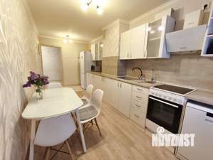 2-к квартира, вторичка, 63м2, 11/16 этаж