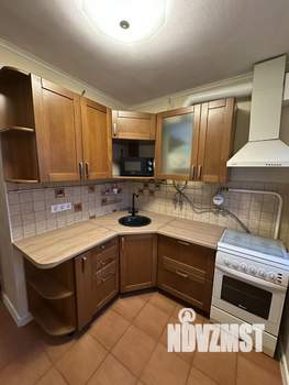 2-к квартира, вторичка, 42м2, 5/5 этаж