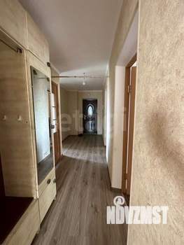 4-к квартира, вторичка, 101м2, 2/5 этаж