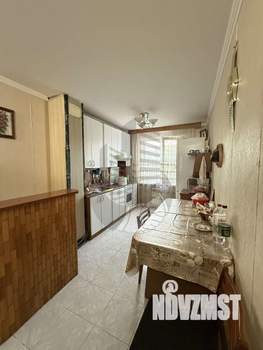 4-к квартира, вторичка, 75м2, 3/10 этаж