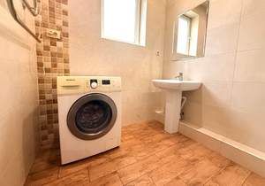 2-к квартира, вторичка, 58м2, 7/18 этаж