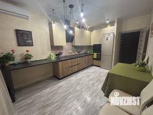 2-к квартира, вторичка, 70м2, 9/14 этаж