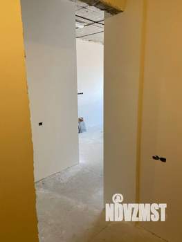 Студия квартира, вторичка, 27м2, 2/18 этаж