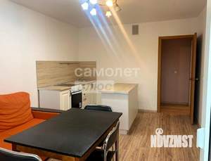2-к квартира, вторичка, 65м2, 1/17 этаж