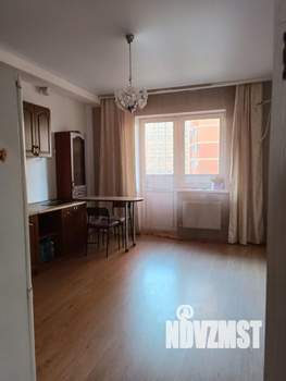 2-к квартира, вторичка, 72м2, 4/19 этаж