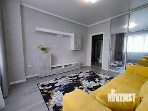 1-к квартира, вторичка, 38м2, 8/19 этаж