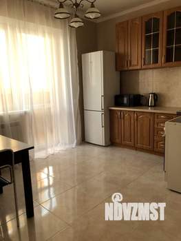 2-к квартира, вторичка, 80м2, 11/17 этаж