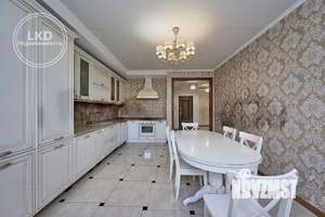 3-к квартира, вторичка, 101м2, 3/17 этаж