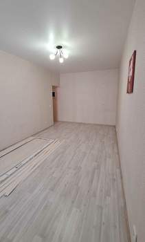 2-к квартира, вторичка, 52м2, 9/18 этаж