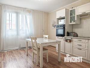 2-к квартира, вторичка, 65м2, 13/17 этаж