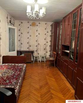 3-к квартира, вторичка, 61м2, 1/5 этаж