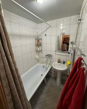 3-к квартира, вторичка, 75м2, 10/10 этаж