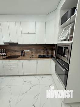 2-к квартира, вторичка, 62м2, 3/17 этаж