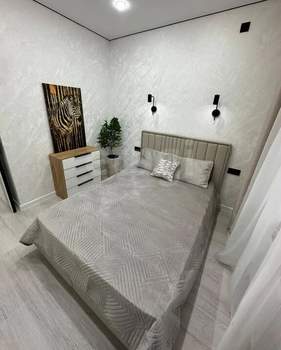 2-к квартира, вторичка, 70м2, 10/17 этаж