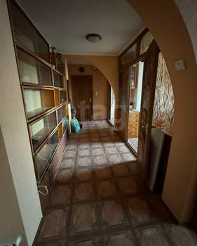3-к квартира, вторичка, 69м2, 9/9 этаж