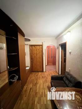 3-к квартира, вторичка, 65м2, 4/10 этаж