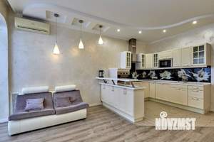 2-к квартира, вторичка, 100м2, 7/24 этаж