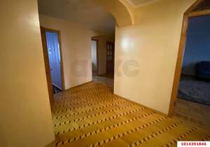4-к квартира, вторичка, 126м2, 1/10 этаж