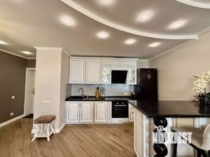 1-к квартира, вторичка, 63м2, 8/24 этаж