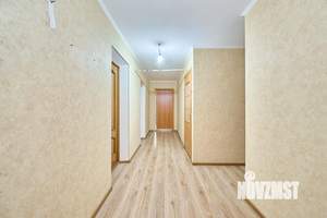 3-к квартира, вторичка, 101м2, 2/5 этаж
