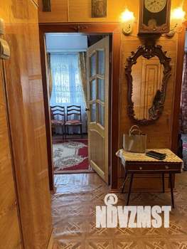 3-к квартира, вторичка, 61м2, 2/5 этаж