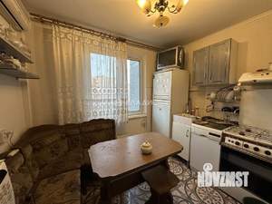 3-к квартира, вторичка, 70м2, 8/10 этаж